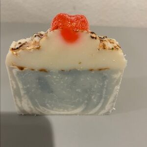 Eslira Natura Forest Mint Cake Handcrafted Soap 8 oz